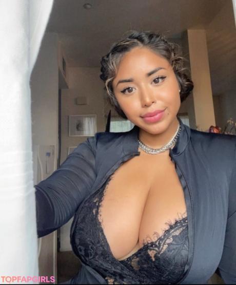 Saraiii_Fon777 nude leaked OnlyFans photo #3