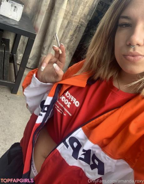 Lararoxyrox nude leaked OnlyFans photo #46