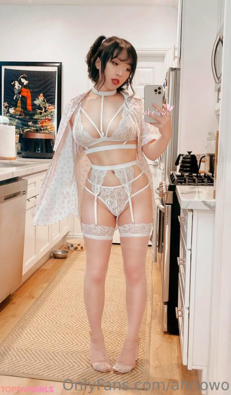 Ahriowo nude leaked OnlyFans photo #88