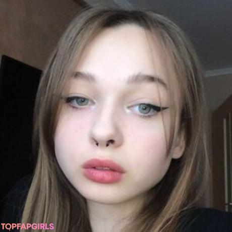 Ana-Maria nude leaked OnlyFans photo #4