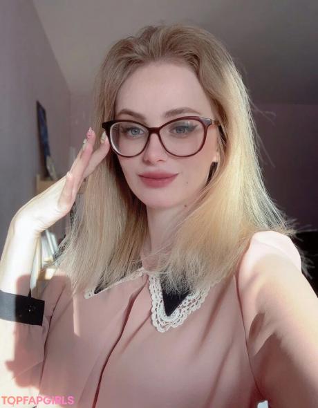 Daria nude leaked OnlyFans photo #12