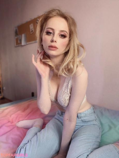 Daria nude leaked OnlyFans photo #234