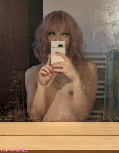 Babygirl nude leaked OnlyFans photo #35