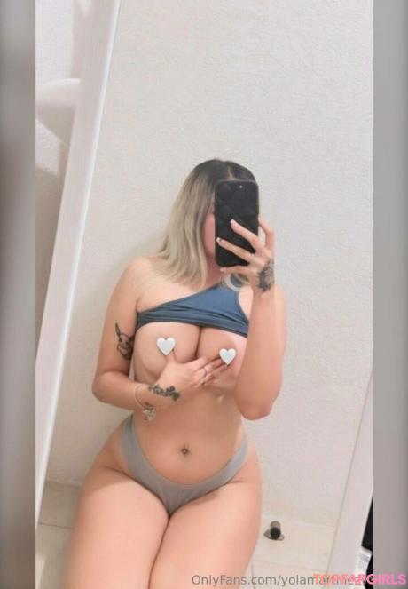 Yolamartinezv nude leaked OnlyFans photo #18