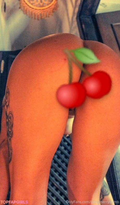 Cherry nude leaked OnlyFans photo #5