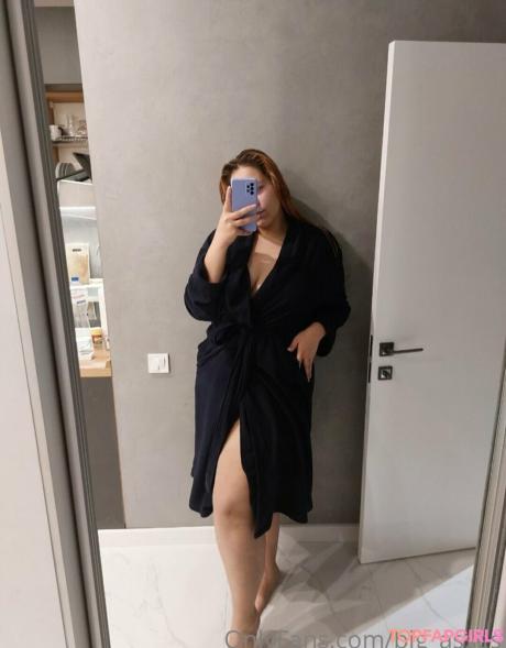 Curvy_iris nude leaked OnlyFans photo #1