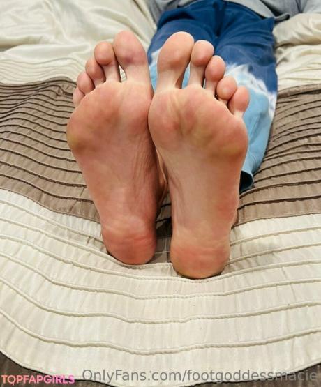 Footgoddessmacie nude leaked OnlyFans photo #80