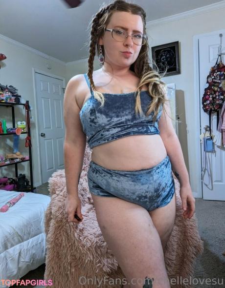 Chellelovesu nude leaked OnlyFans photo #910