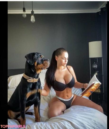 Annah-belle nude leaked OnlyFans photo #9