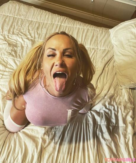 Mizz nude leaked OnlyFans photo #27