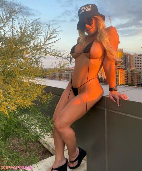 Mizz nude leaked OnlyFans photo #28