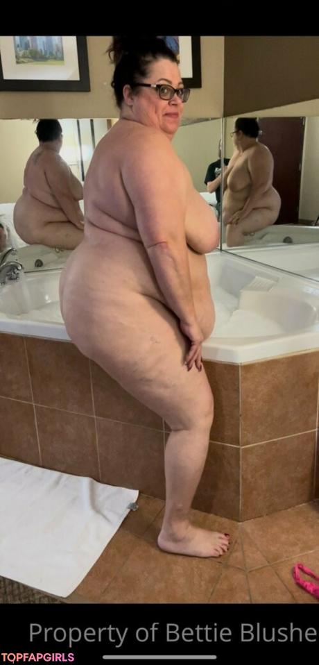 Bettieblushe nude leaked OnlyFans photo #141