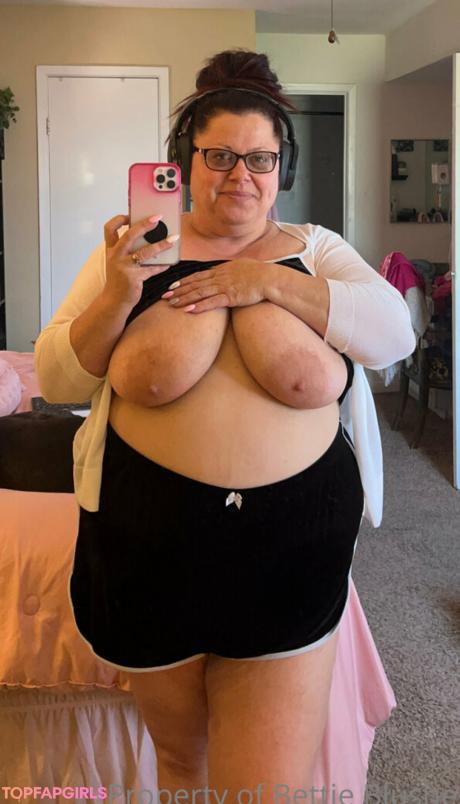 Bettieblushe nude leaked OnlyFans photo #243