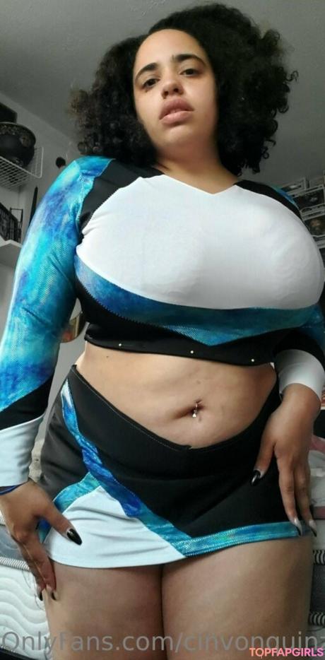 Cinvonquinzel nude leaked OnlyFans photo #5