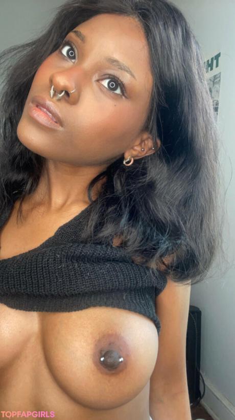 Bitesizedbrat nude leaked OnlyFans photo #13