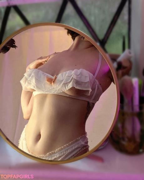 Softnspooky nude leaked OnlyFans photo #268