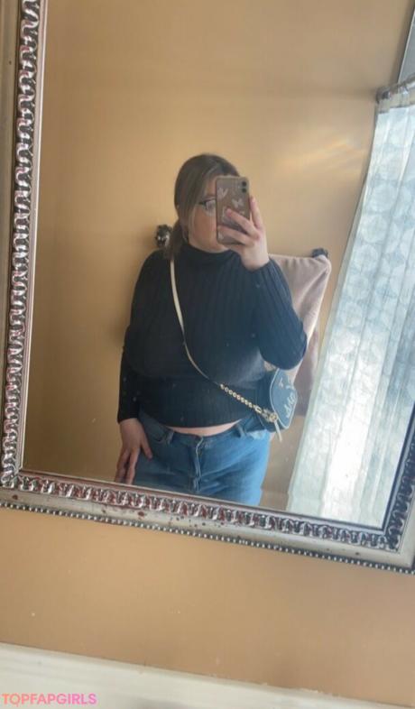 Baddiealexaaa nude leaked OnlyFans photo #98