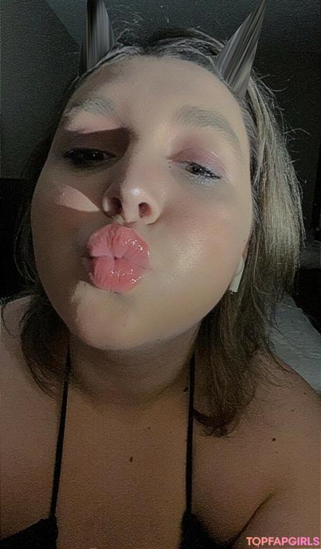 Baddiealexaaa nude leaked OnlyFans photo #102