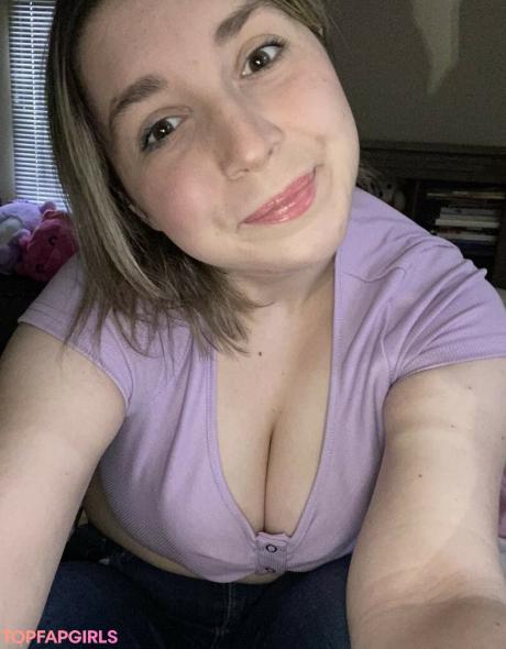 Baddiealexaaa nude leaked OnlyFans photo #51