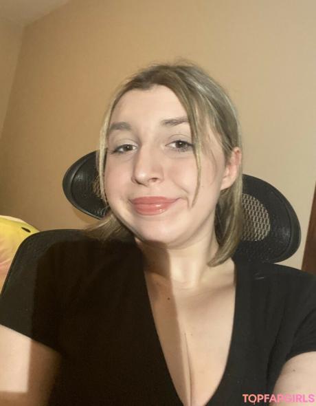Baddiealexaaa nude leaked OnlyFans photo #56