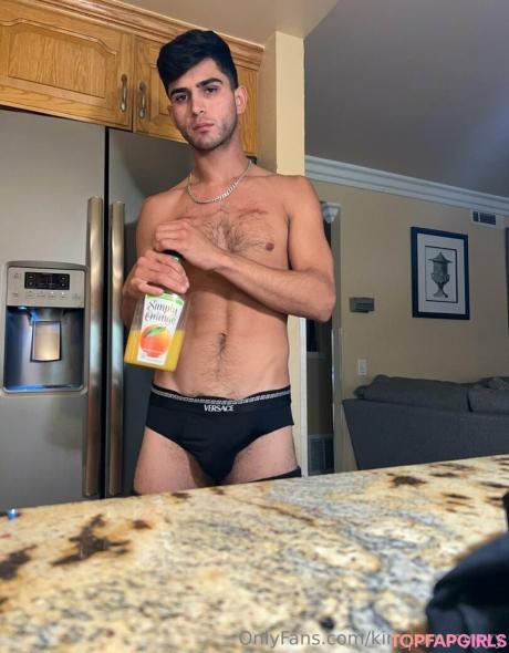 Kingtommyyyy nude leaked OnlyFans pic