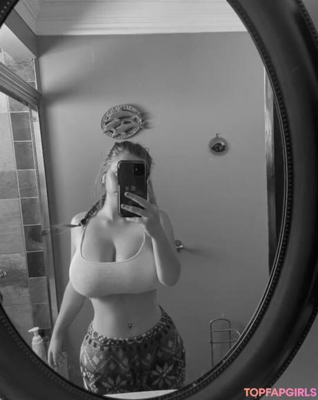 Hailey nude leaked OnlyFans photo #41
