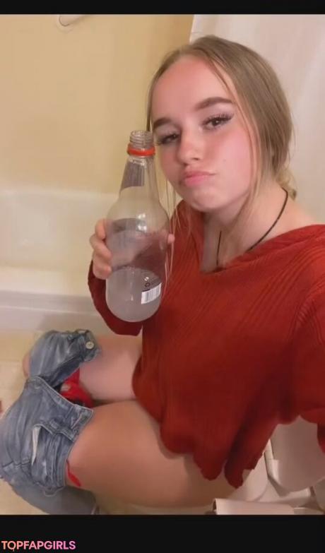 Hailey nude leaked OnlyFans photo #49