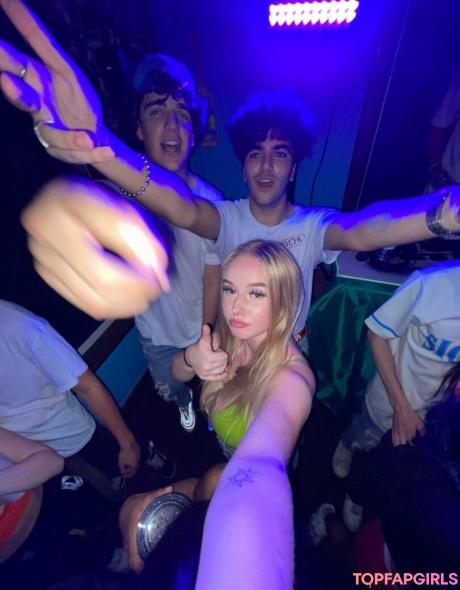 Hailey nude leaked OnlyFans photo #85