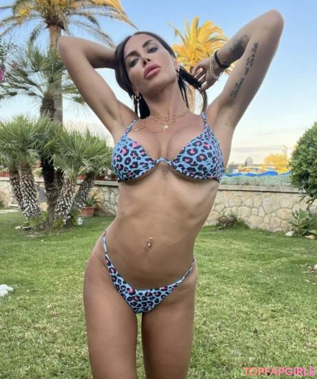 Guendalina nude leaked OnlyFans pic