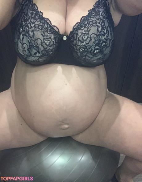 Prettypregnant35 nude leaked OnlyFans photo #15