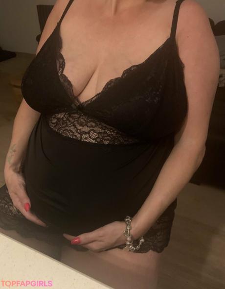 Prettypregnant35 nude leaked OnlyFans photo #24