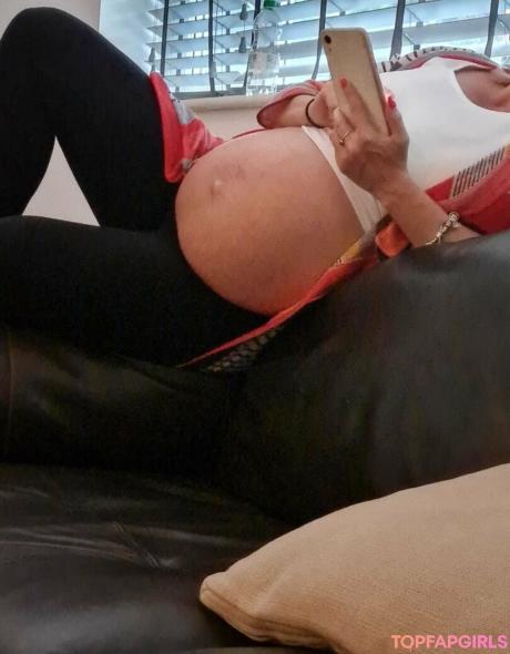 Prettypregnant35 nude leaked OnlyFans photo #51