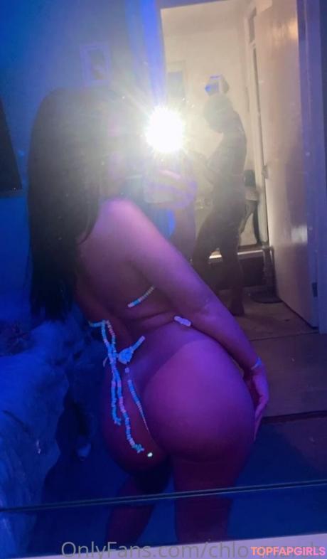 Chlo_marsh nude leaked OnlyFans photo #38