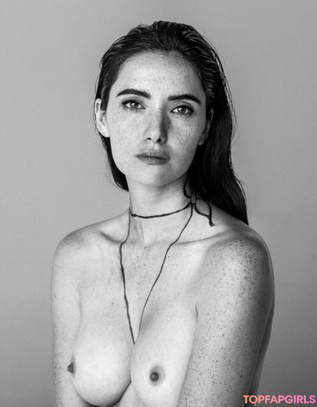 Sara nude leaked OnlyFans photo #18