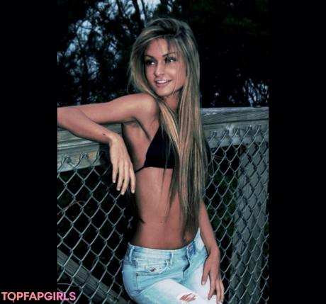 Kayla nude leaked OnlyFans photo #2