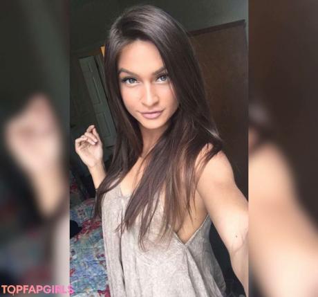 Kayla nude leaked OnlyFans photo #7