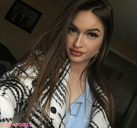 Kayla nude leaked OnlyFans photo #8