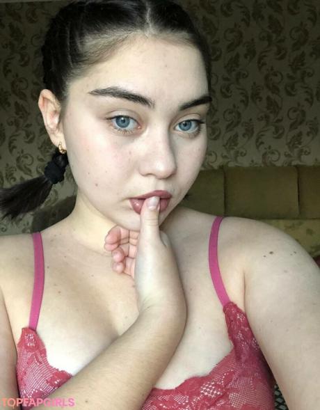 Anniecatyy nude leaked OnlyFans photo #12