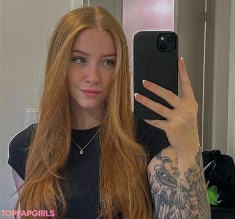 Little-miss-red nude leaked OnlyFans photo #5