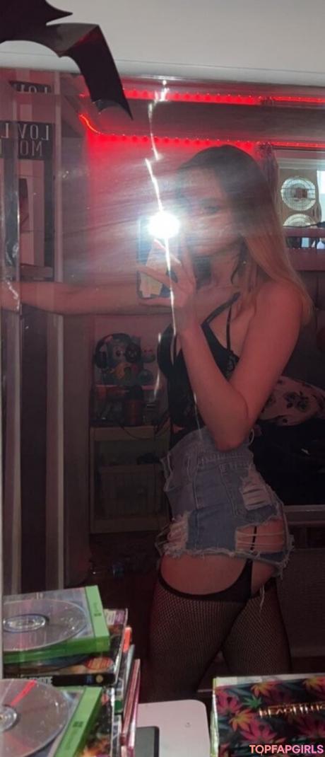 Misslushrose nude leaked OnlyFans photo #18