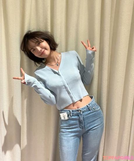 Yunjinpet nude leaked OnlyFans photo #12