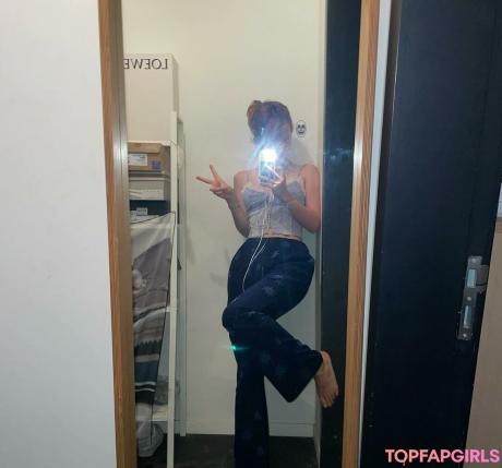 Yunjinpet nude leaked OnlyFans photo #5
