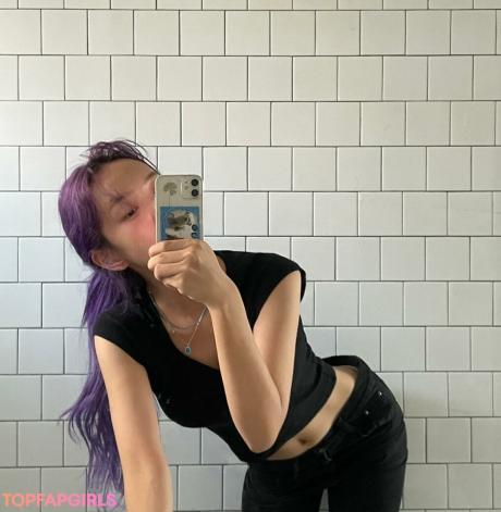 Yunjinpet nude leaked OnlyFans photo #6