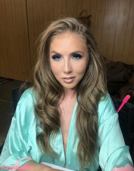 Lenaisapeach nude leaked OnlyFans photo #36