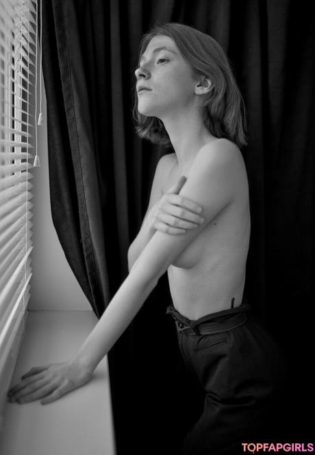 Sophia nude leaked OnlyFans photo #19