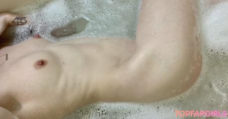 Emma nude leaked OnlyFans photo #11