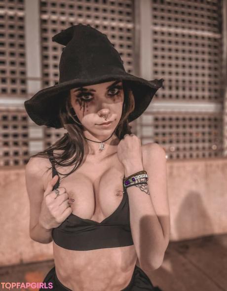 Midnight_rav3n nude leaked OnlyFans photo #16