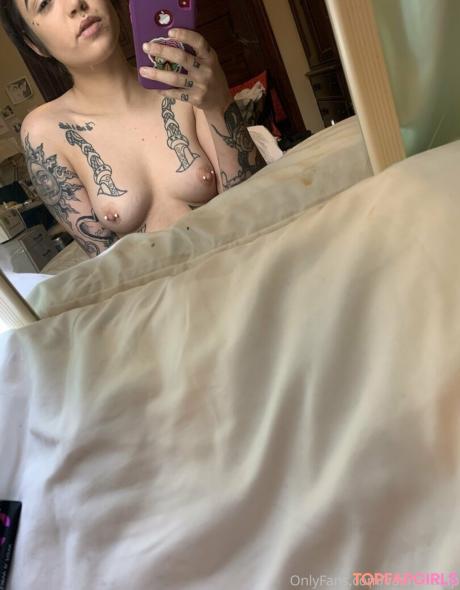 Vannavamp nude leaked OnlyFans photo #16