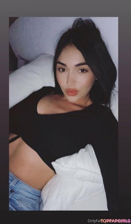 Naugthyabb1 nude leaked OnlyFans photo #8