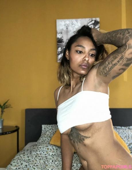 Bad nude leaked OnlyFans photo #22
